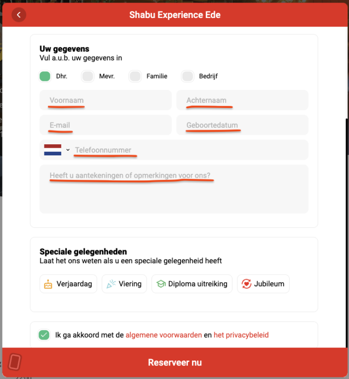 Hetzelfde reserveringsformulier. De placeholders zijn allemaal rood onderstreept, voor extra aandacht.